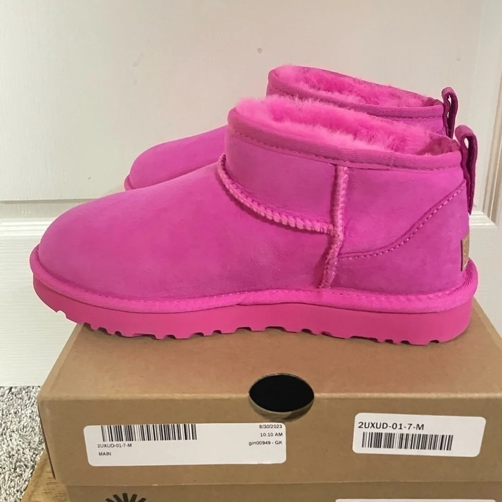 UGG® Australia Carnation Classic Ultra Mini Suede Boots